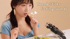 Milky ASMR吃面包棒和鲜奶油的声音-助眠云视听