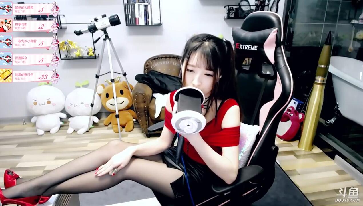 小女巫露娜 【 ASMR 】 超火私人订制 心跳哄睡服务+俯卧撑运动-助眠云视听