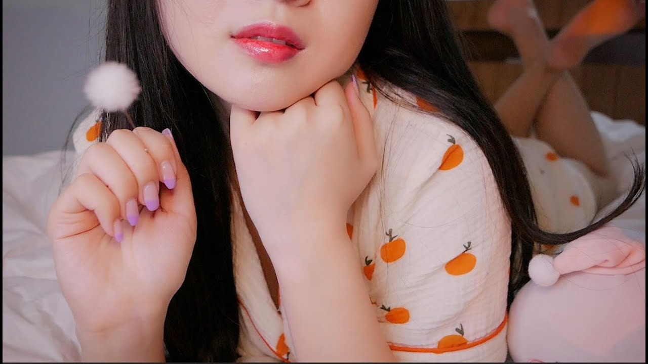女朋友帮你入睡！暴雨背景音和耳朵清洁 ASMR MELODY-助眠云视听