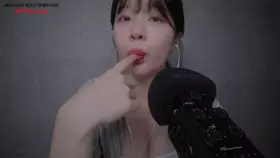 yeonchu_吃手指指套牙刷-助眠云视听