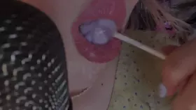 pipi酱睡不醒_狂野的棒棒糖_tian屏_狂野的棒棒糖_tian屏-助眠云视听