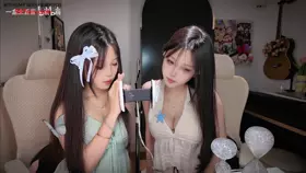 付费视频-一盒土豆酱_朝你的耳朵吹气_