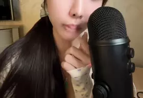 64温柔玩舌头.mp4-助眠云视听